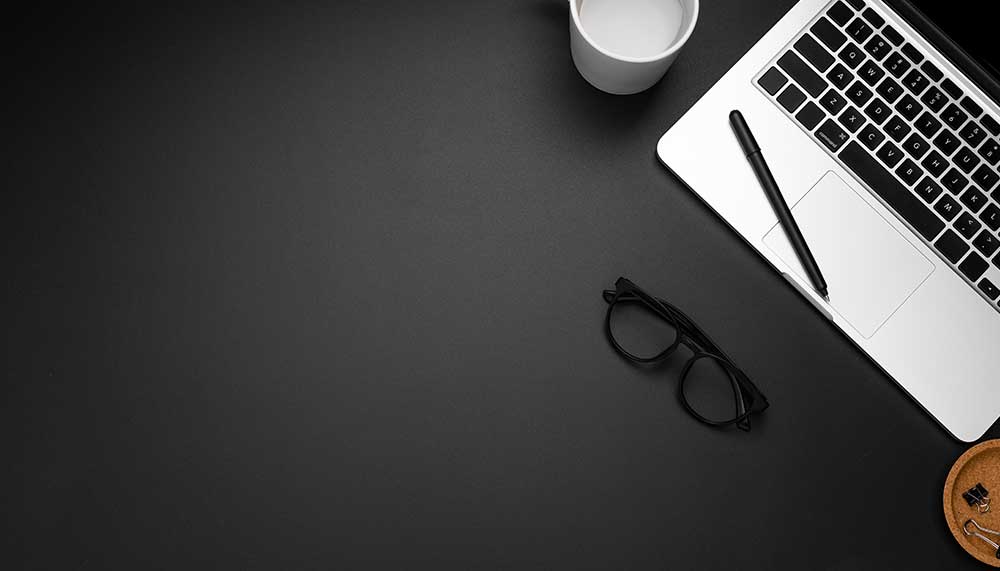 Dark Mode UI/UX: How to Design for Users & Style